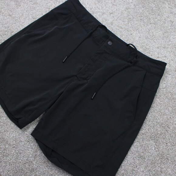 Lululemon Commission Shorts Mens 30 Black Drawstring 4 Way Stretch w/ 7" inseam - Picture 3 of 11